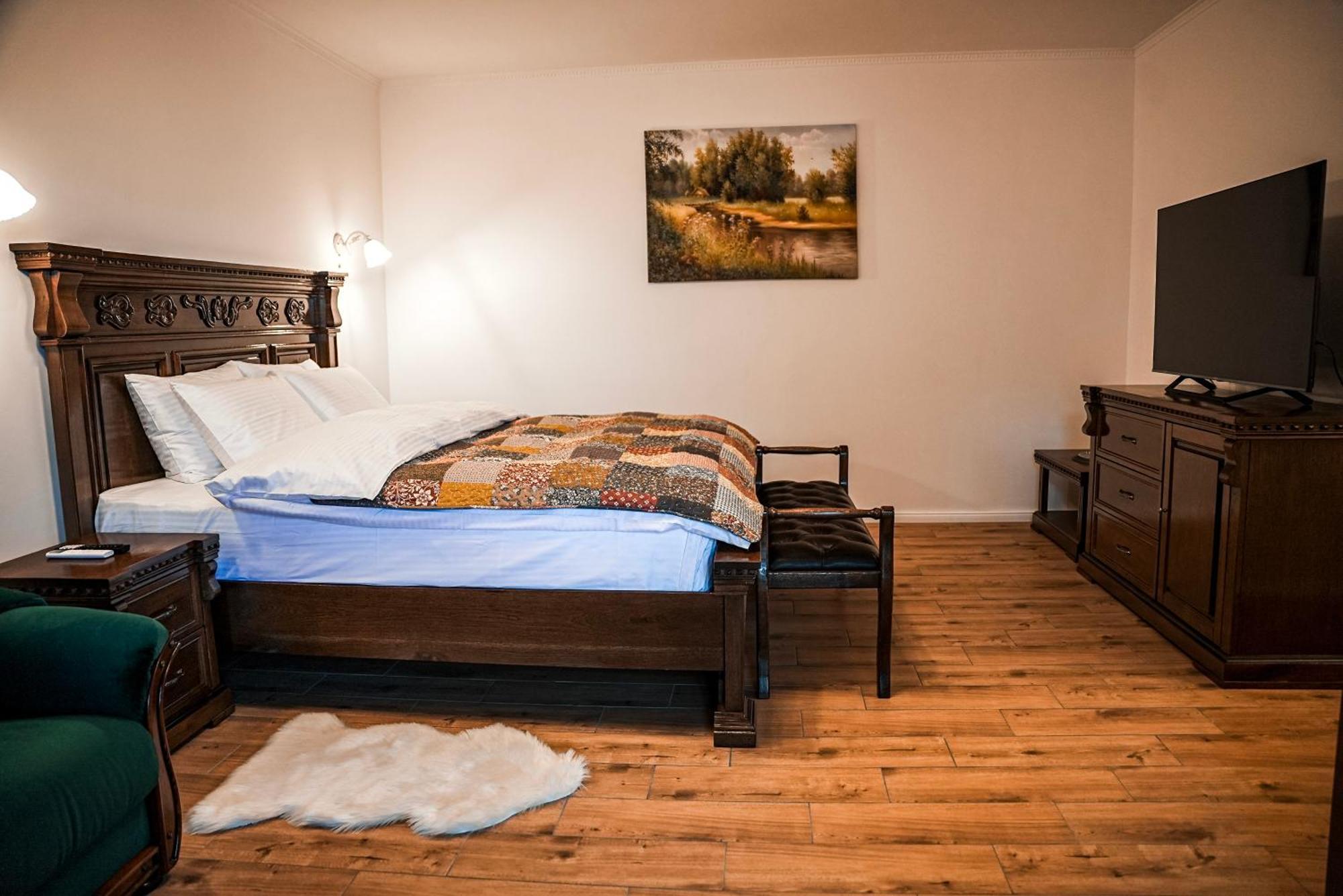Bed and Breakfast Boutique Marlen Ghimbav Экстерьер фото