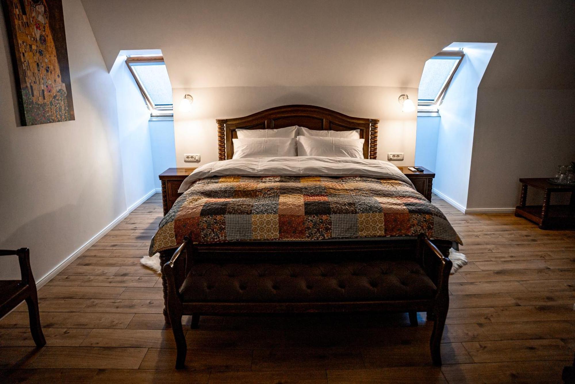 Bed and Breakfast Boutique Marlen Ghimbav Экстерьер фото