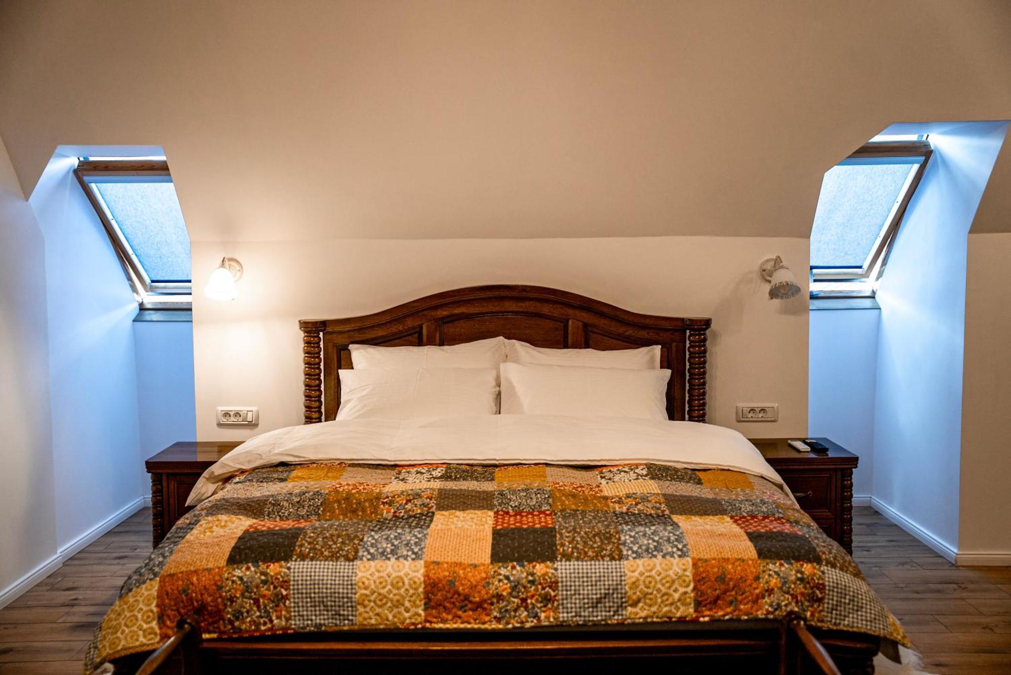 Bed and Breakfast Boutique Marlen Ghimbav Экстерьер фото