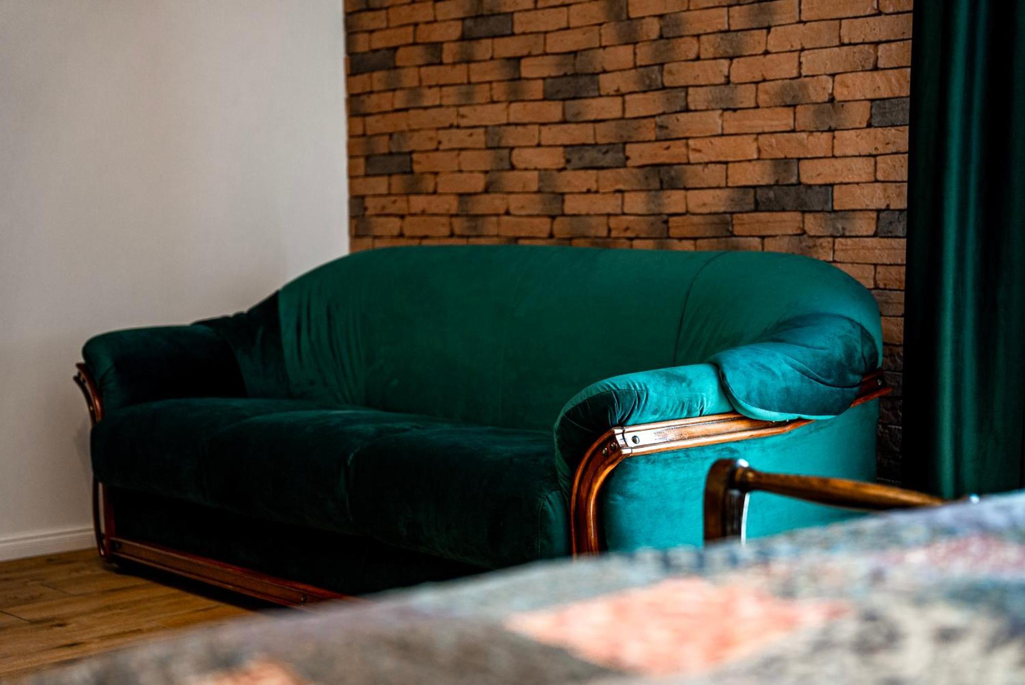 Bed and Breakfast Boutique Marlen Ghimbav Экстерьер фото