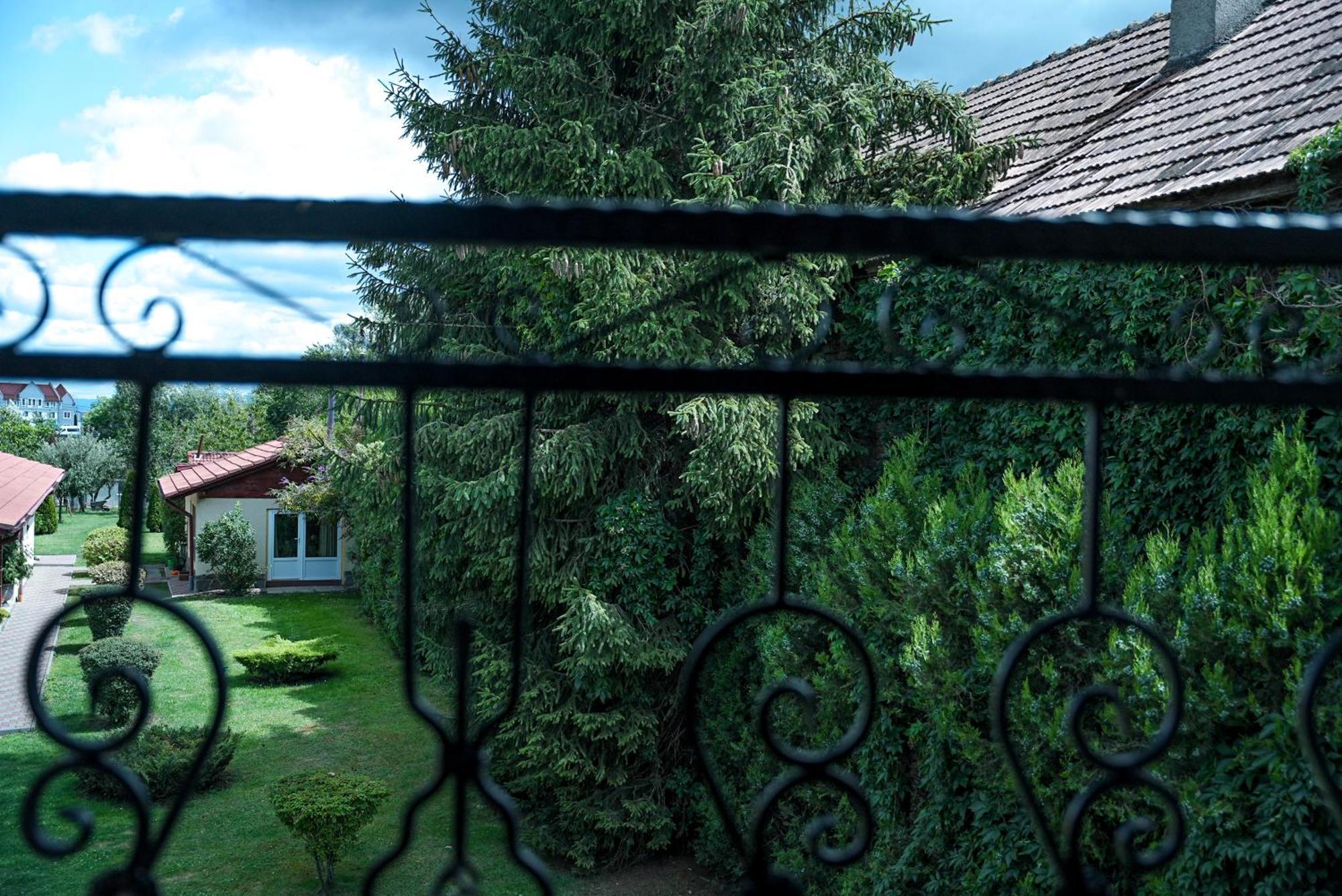 Bed and Breakfast Boutique Marlen Ghimbav Экстерьер фото