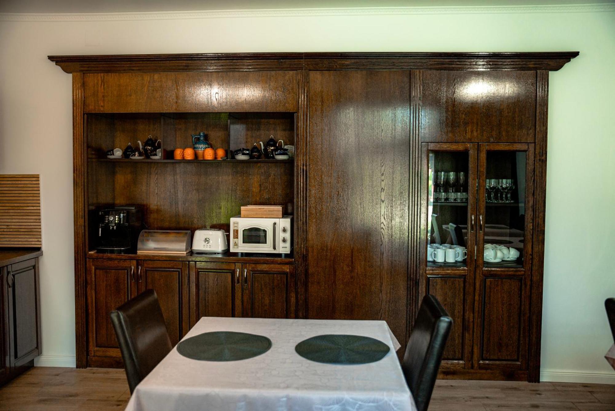 Bed and Breakfast Boutique Marlen Ghimbav Экстерьер фото