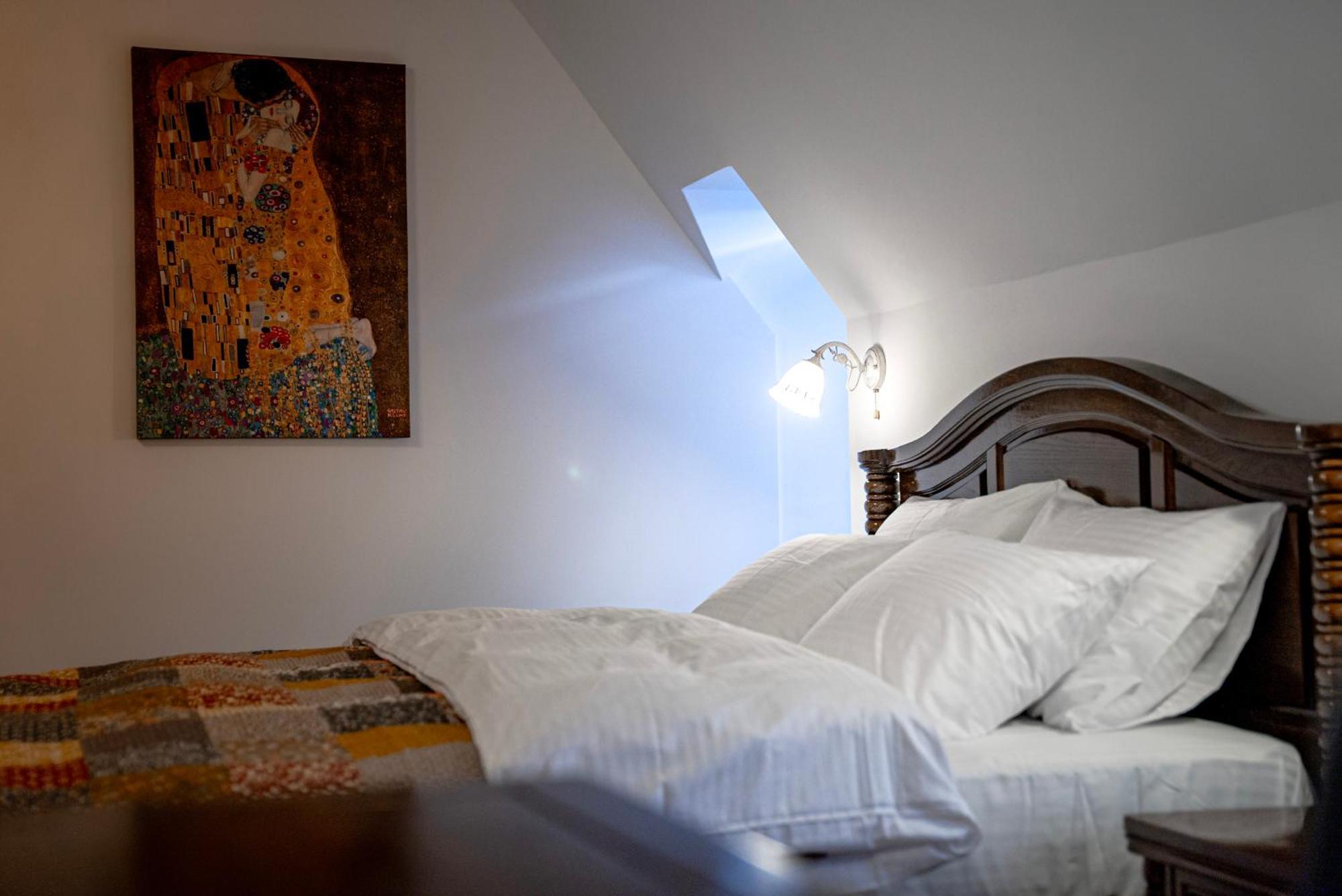 Bed and Breakfast Boutique Marlen Ghimbav Экстерьер фото