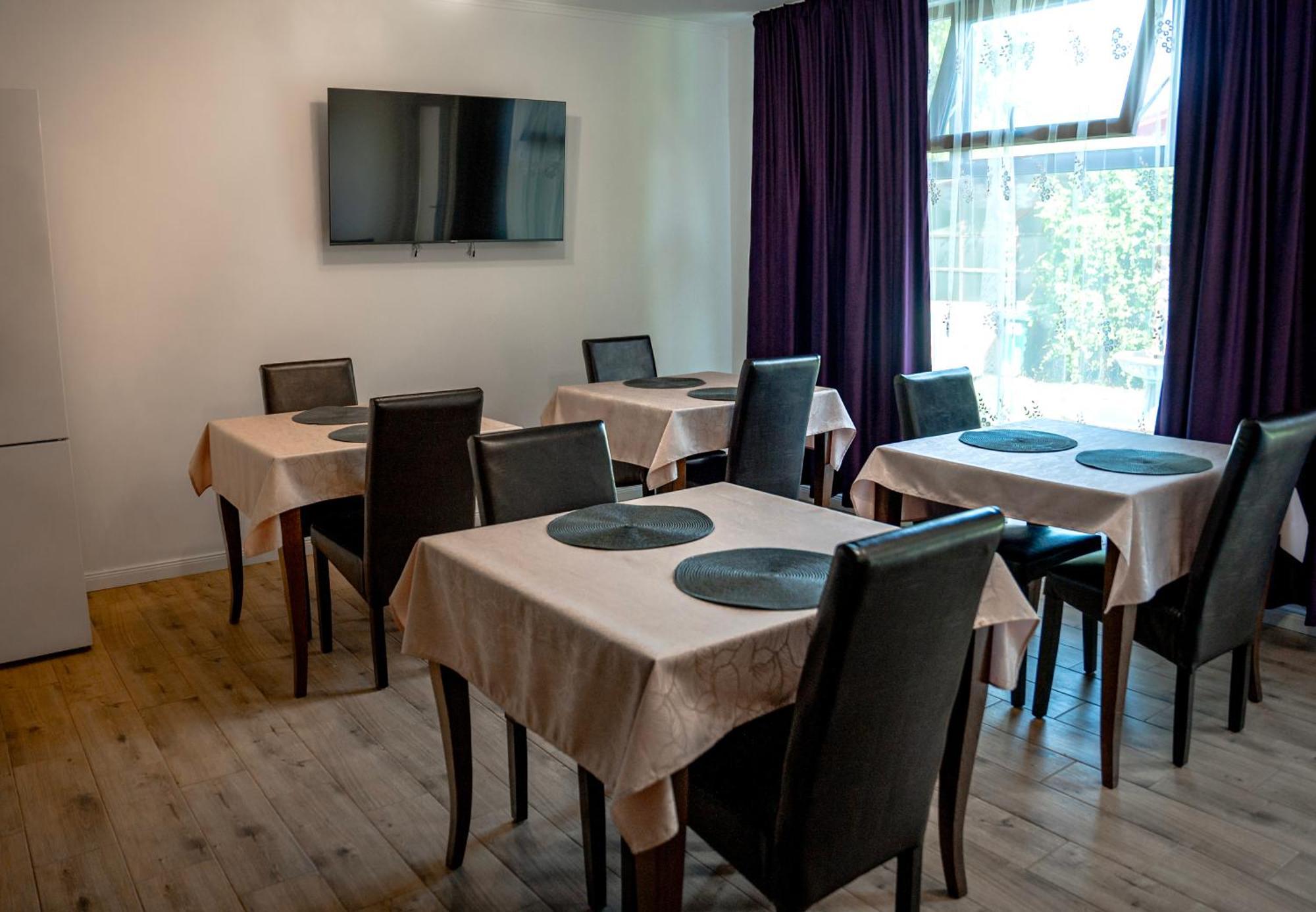 Bed and Breakfast Boutique Marlen Ghimbav Экстерьер фото